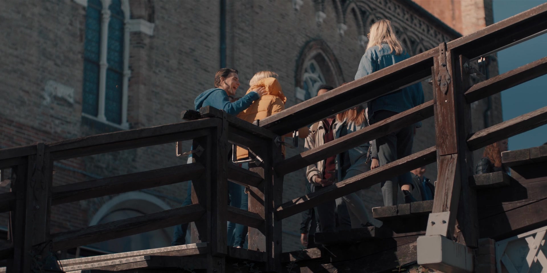 A_Discovery_Of_Witches_S01E02_1080p_BluRay_000046.jpg