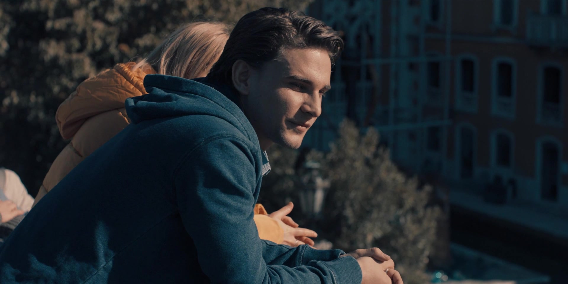 A_Discovery_Of_Witches_S01E02_1080p_BluRay_000113.jpg A_Discovery_Of_Witches_S01E02_1080p_BluRay_000113.jpg