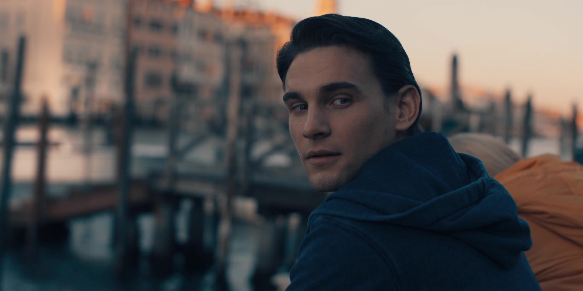 A_Discovery_Of_Witches_S01E02_1080p_BluRay_000158.jpg A_Discovery_Of_Witches_S01E02_1080p_BluRay_000158.jpg