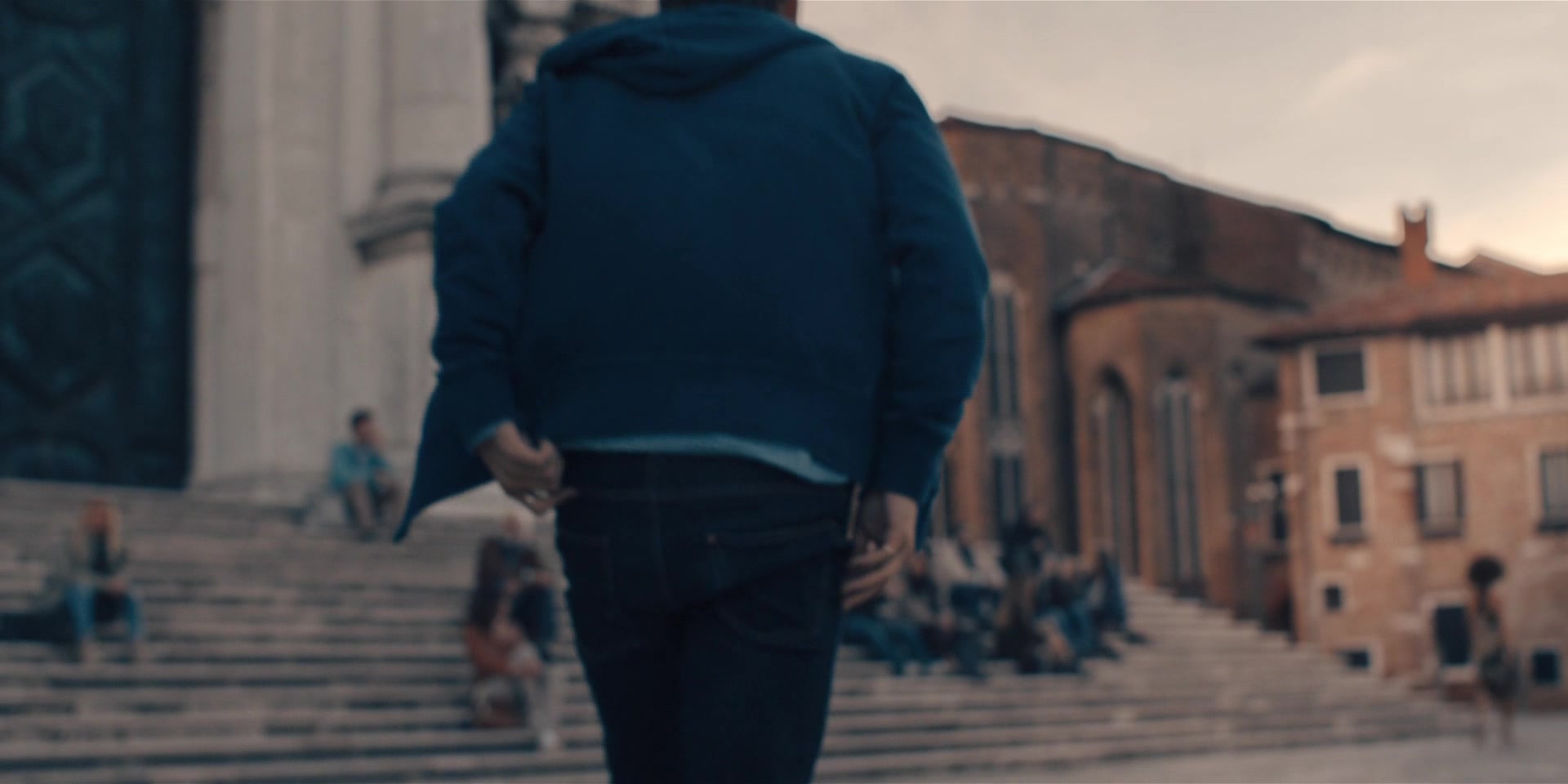 A_Discovery_Of_Witches_S01E02_1080p_BluRay_000191.jpg A_Discovery_Of_Witches_S01E02_1080p_BluRay_000191.jpg