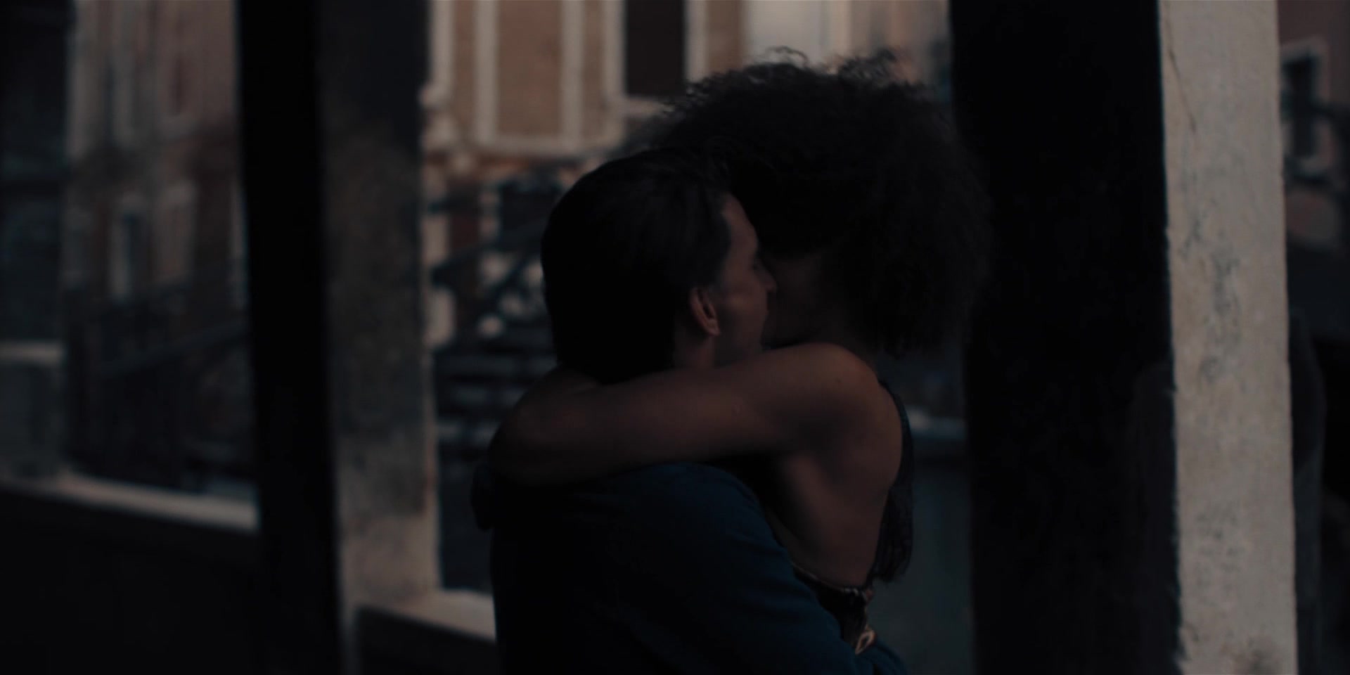 A_Discovery_Of_Witches_S01E02_1080p_BluRay_000233.jpg A_Discovery_Of_Witches_S01E02_1080p_BluRay_000233.jpg