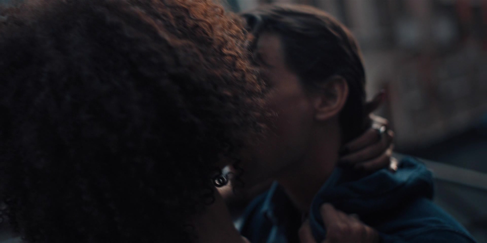 A_Discovery_Of_Witches_S01E02_1080p_BluRay_000259.jpg A_Discovery_Of_Witches_S01E02_1080p_BluRay_000259.jpg