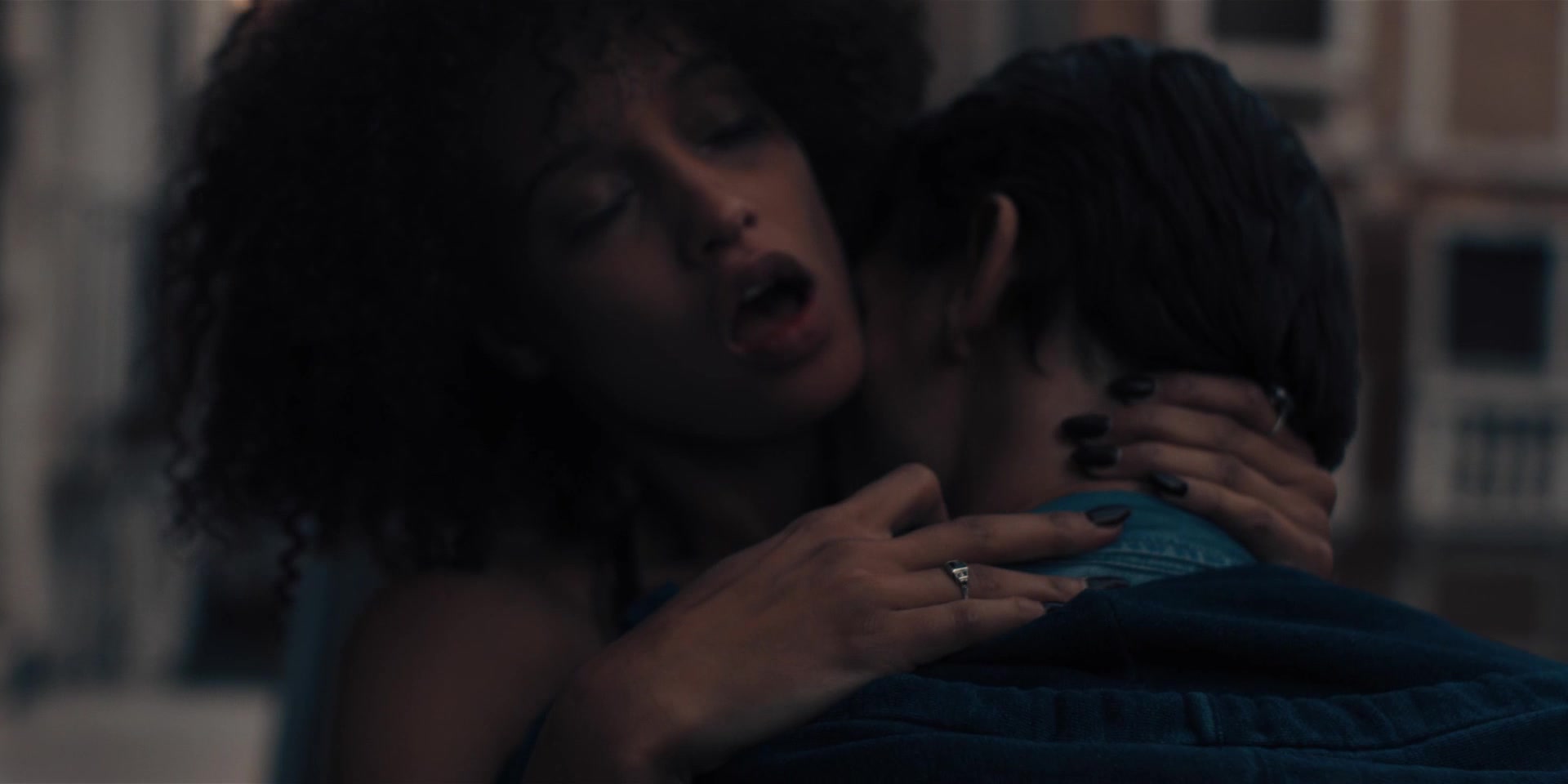 A_Discovery_Of_Witches_S01E02_1080p_BluRay_000264.jpg A_Discovery_Of_Witches_S01E02_1080p_BluRay_000264.jpg