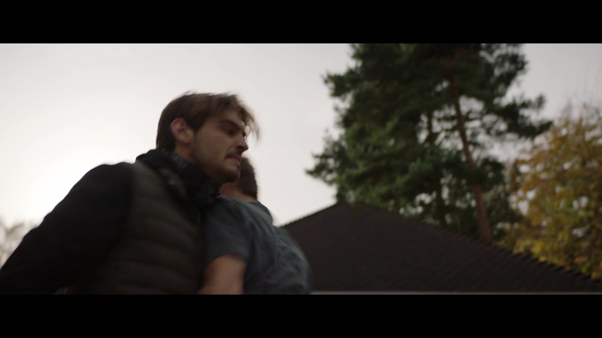 Safe_1x01_1080p_001669.jpg Safe_1x01_1080p_001669.jpg