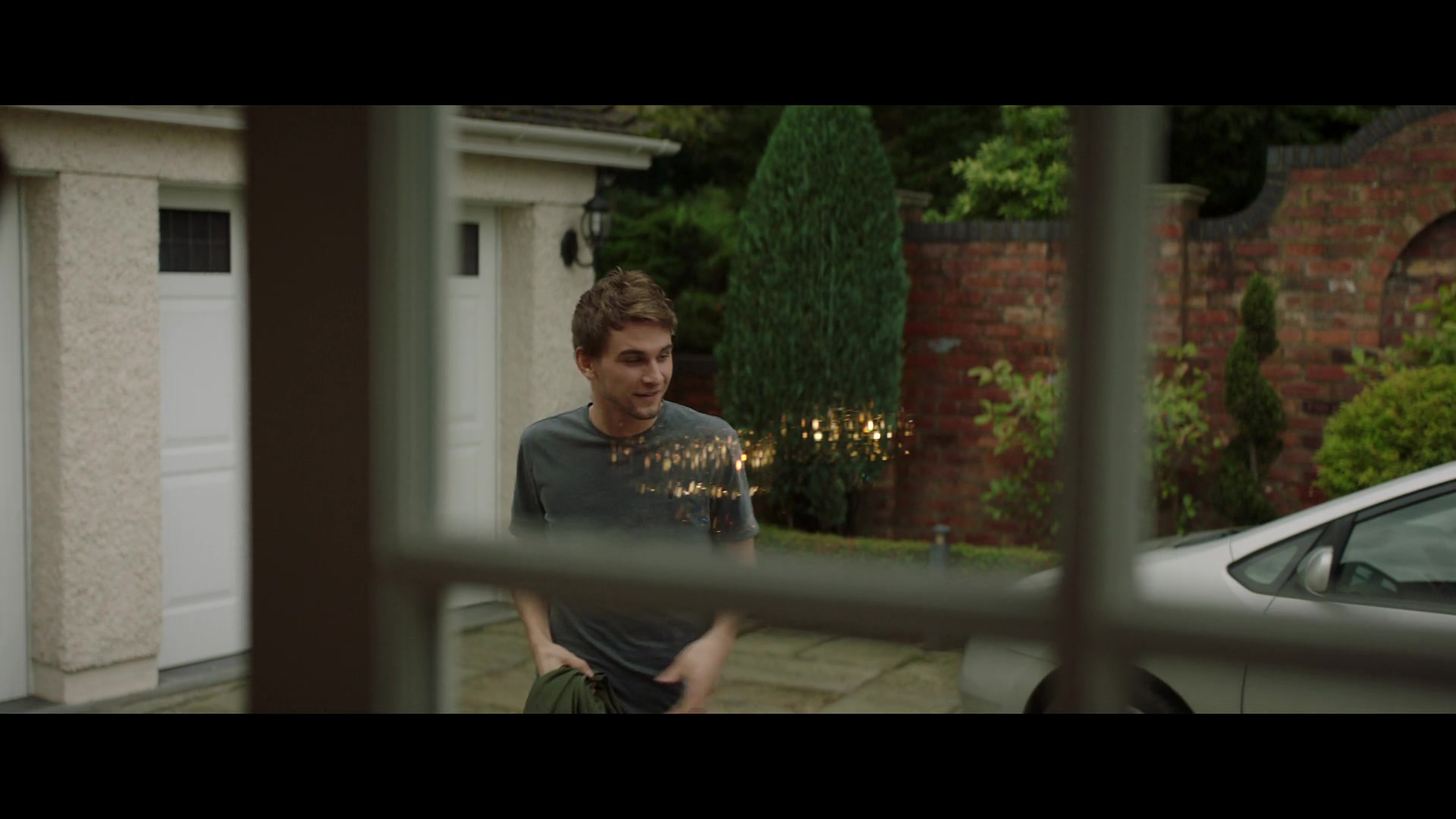 Safe_1x01_1080p_001686.jpg Safe_1x01_1080p_001686.jpg