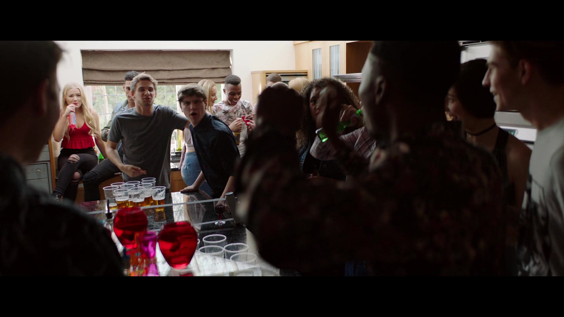 Safe_1x01_1080p_001747.jpg Safe_1x01_1080p_001747.jpg